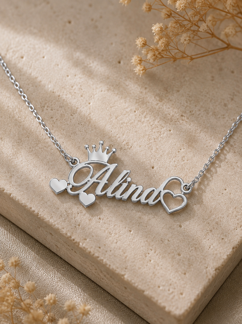 Collier reine de coeur